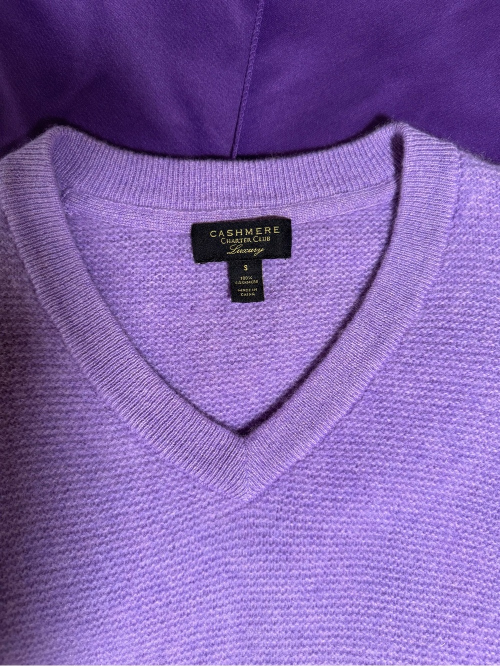 Cashmere Charter Club Lavender V-Neck  Sweater